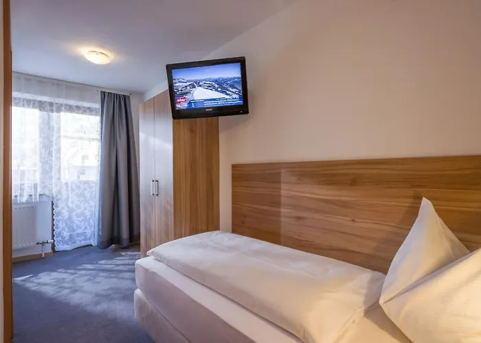 Fruehstueckspension Sport Mayr Couette-café 3*